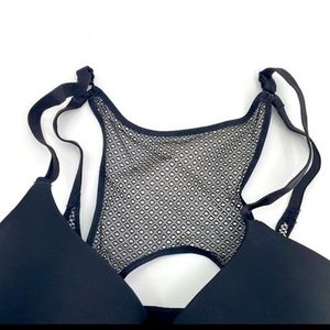 UEC Victoria’s Secret lightly lined Demi t-shirt bra front clasp underwire 32 DD